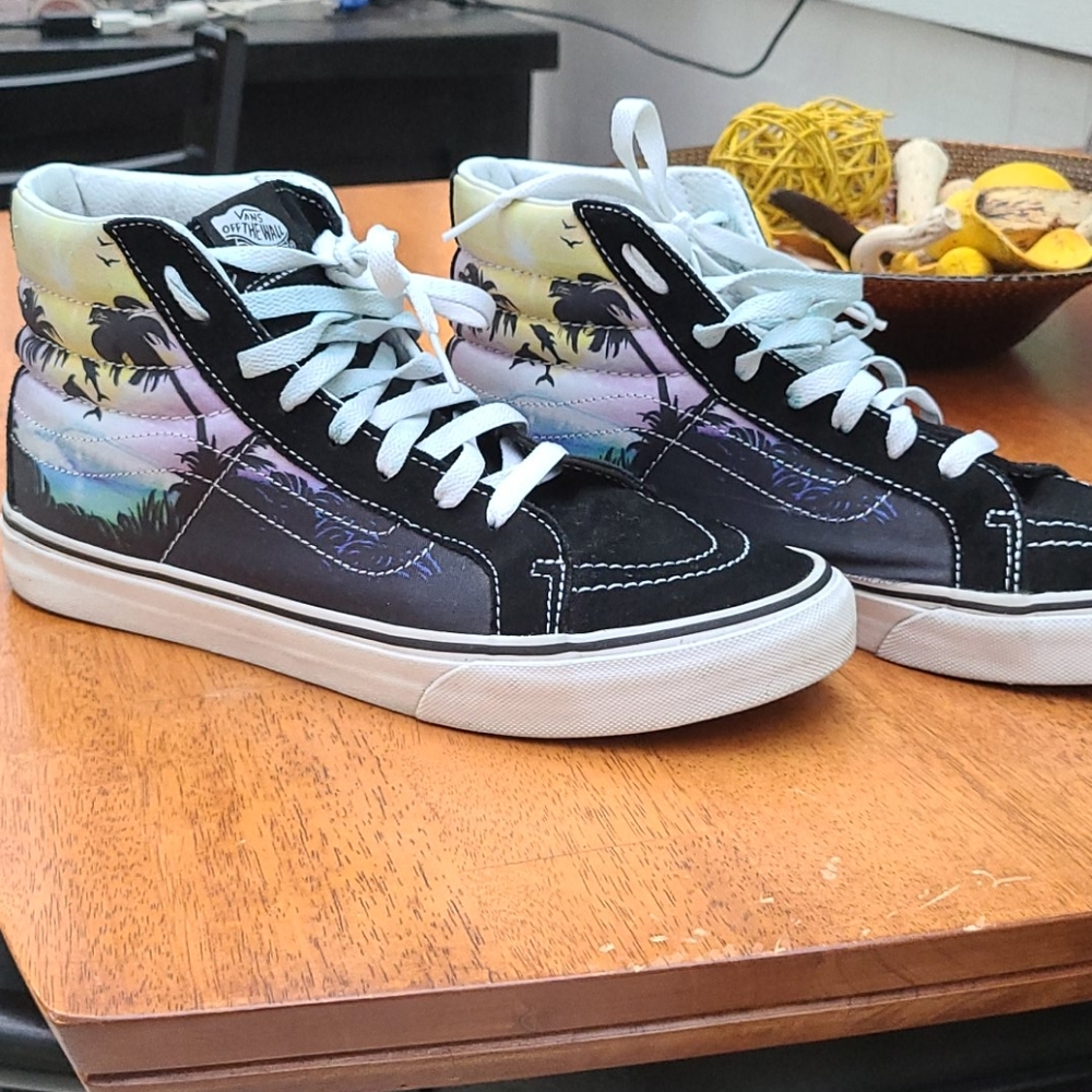 Vans of the wall hight top